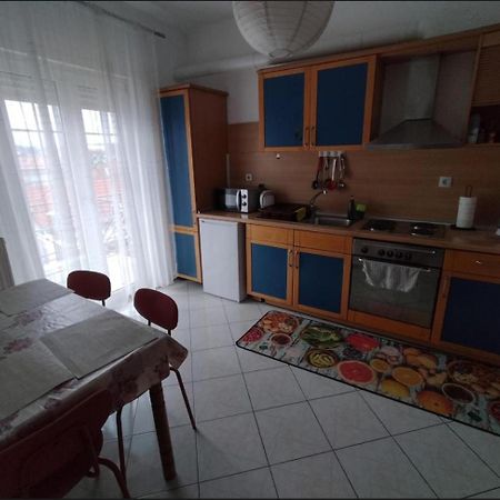 S.T Family Apartement Kalampáka Luaran gambar